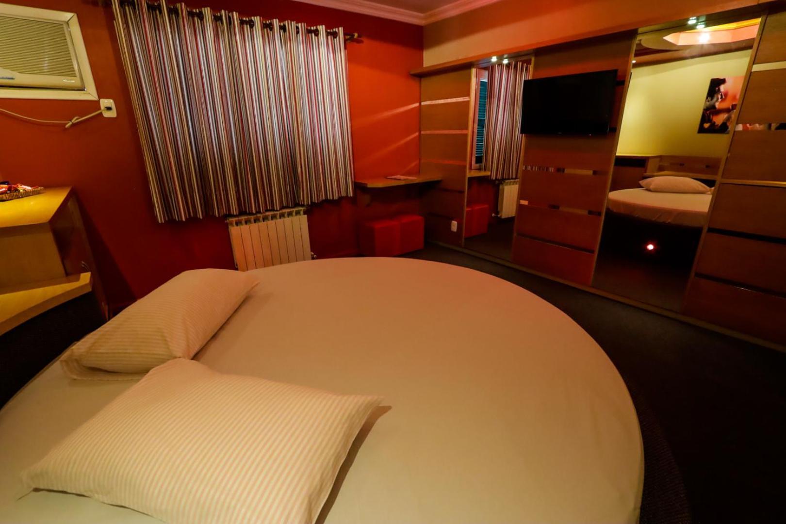 Motel Avenida (Adults Only) Gramado Exteriör bild